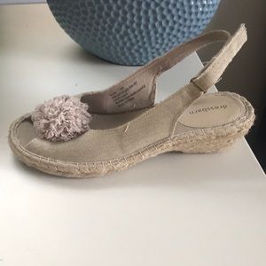 NWT Espadrilles peep toe shoes!